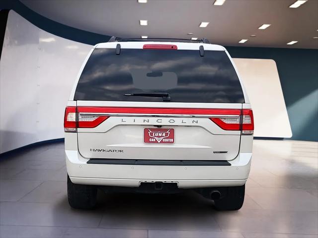2016 Lincoln Navigator Select