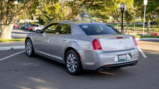 2017 Chrysler 300 AWD