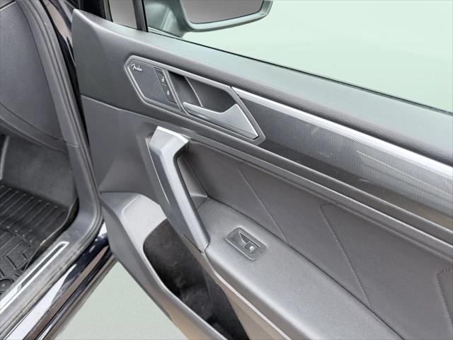 2019 Volkswagen Tiguan 2.0T SEL Premium