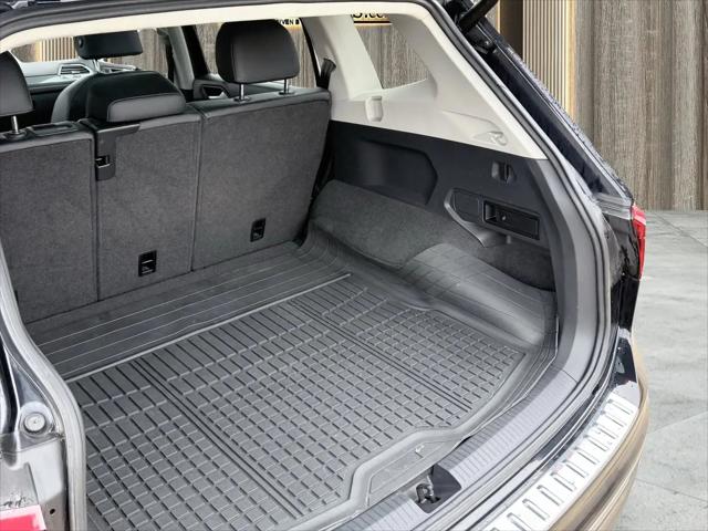 2019 Volkswagen Tiguan 2.0T SEL Premium