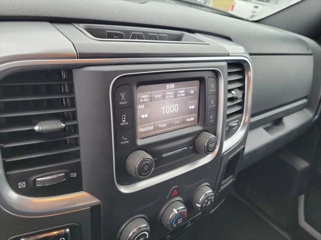 2024 Ram 1500 Classic Warlock Crew Cab 4x2 5'7" Box