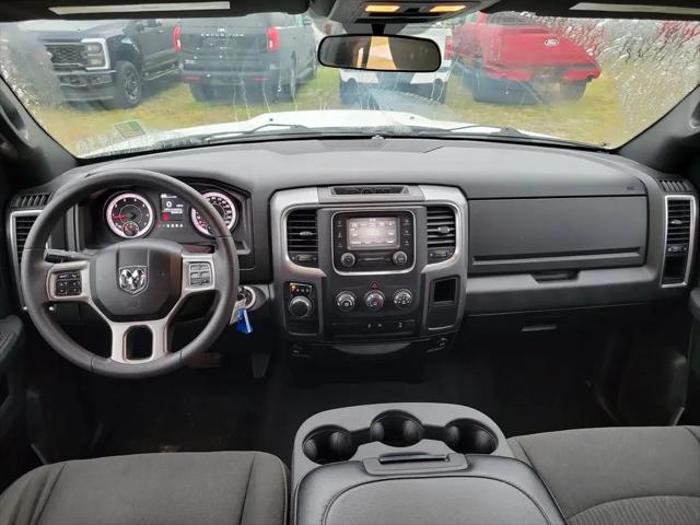 2024 Ram 1500 Classic Warlock Crew Cab 4x2 5'7" Box