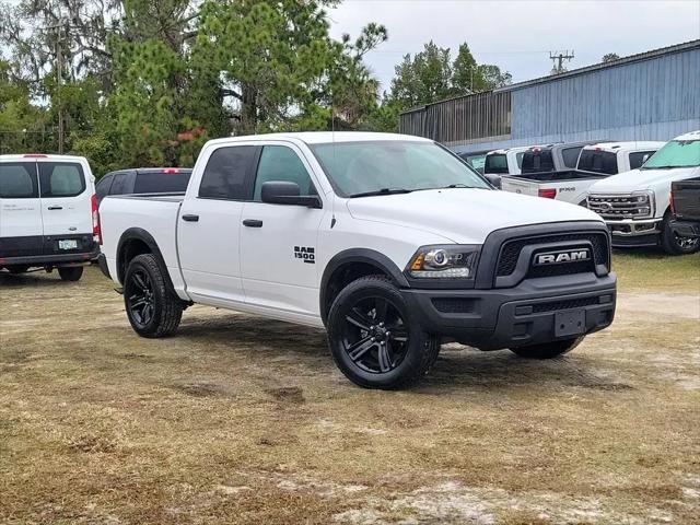 2024 Ram 1500 Classic Warlock Crew Cab 4x2 5'7" Box