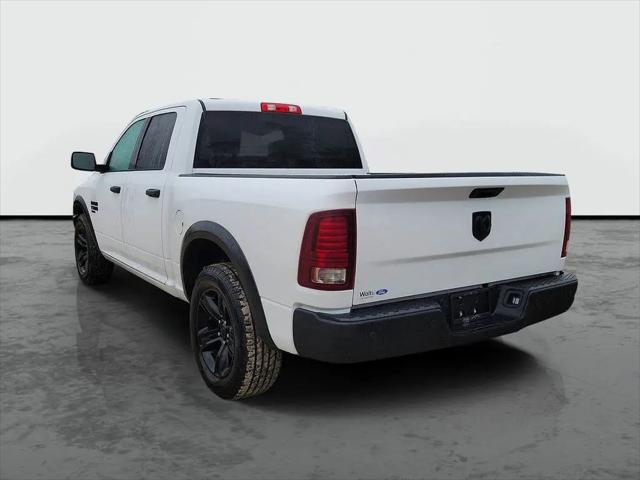 2024 Ram 1500 Classic Warlock Crew Cab 4x2 5'7" Box