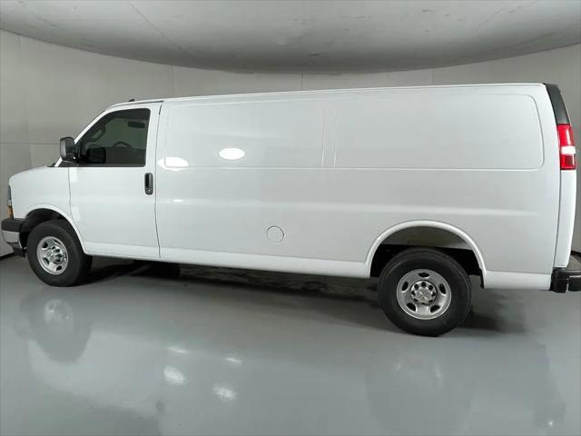 2025 Chevrolet Express Cargo Van RWD 3500 Extended Wheelbase WT