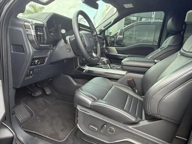 2025 Ford F-150 Platinum