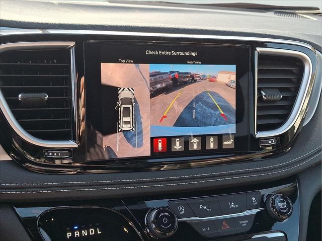 2026 Chrysler Pacifica Limited AWD