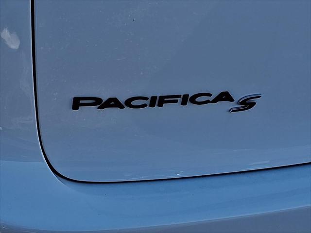 2026 Chrysler Pacifica Limited AWD