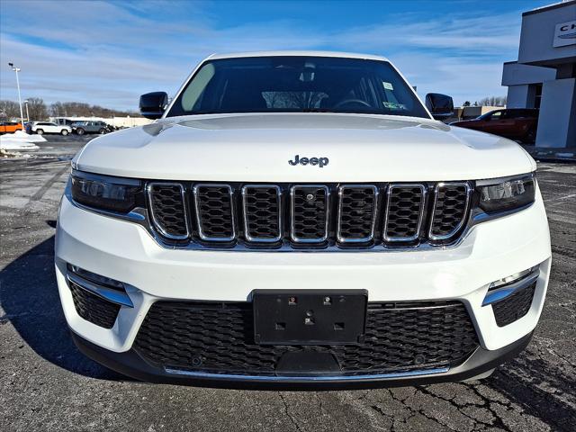2023 Jeep Grand Cherokee Limited 4x4 2023 Jeep Grand Cherokee Limited 4x4