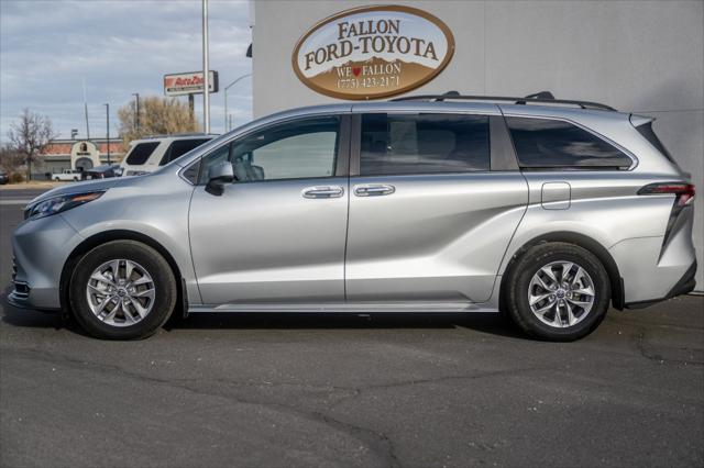 2024 Toyota Sienna XLE