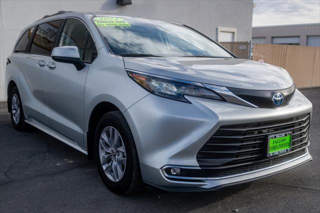 2024 Toyota Sienna XLE