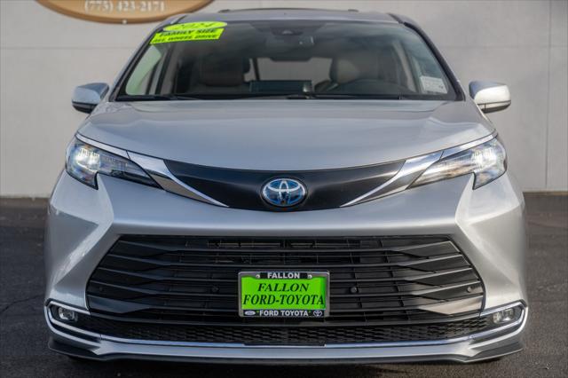 2024 Toyota Sienna XLE