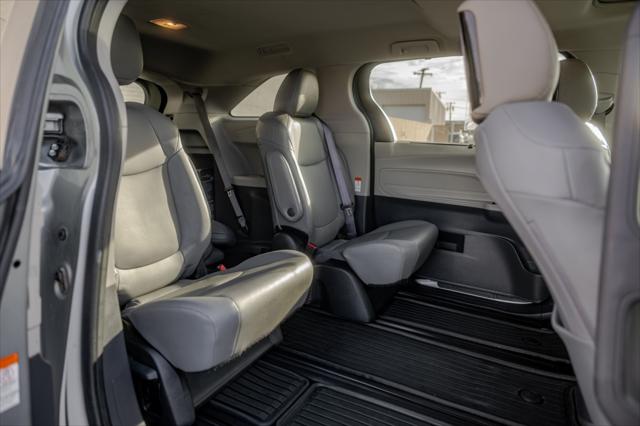 2024 Toyota Sienna XLE