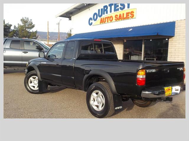 2003 Toyota Tacoma Base V6