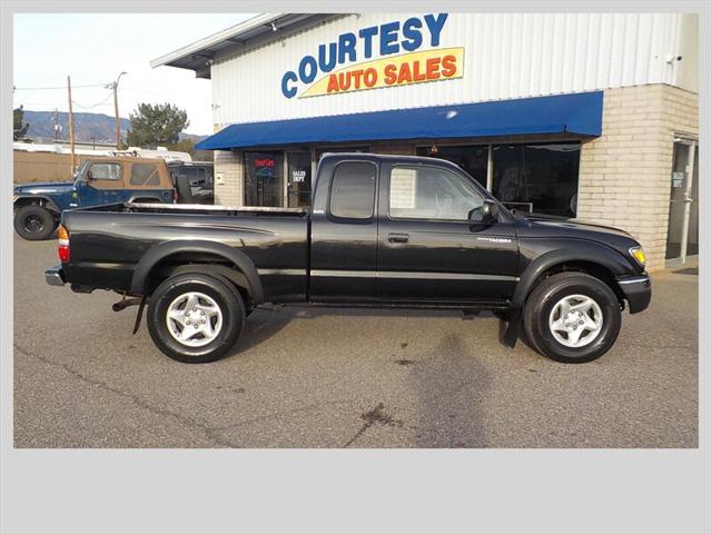 2003 Toyota Tacoma Base V6
