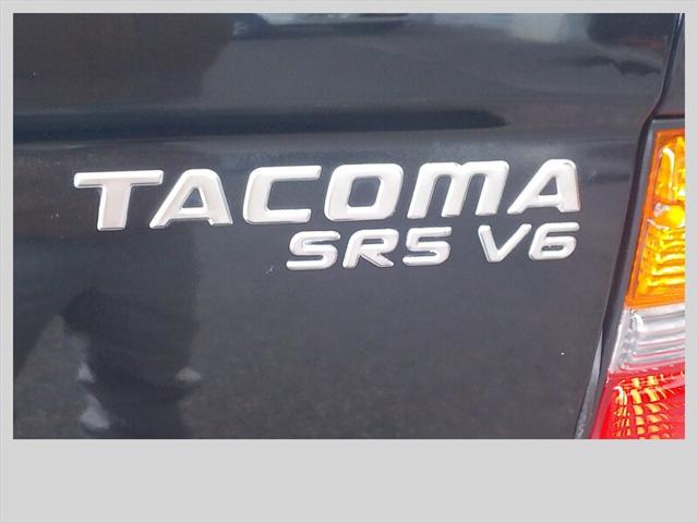 2003 Toyota Tacoma Base V6