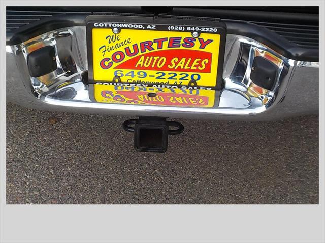 2003 Toyota Tacoma Base V6