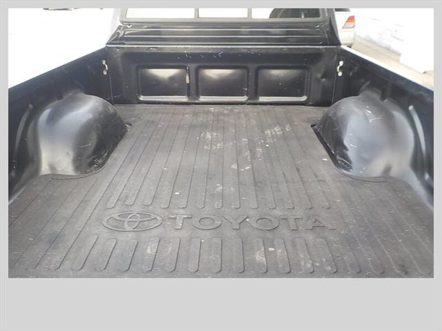 2003 Toyota Tacoma Base V6
