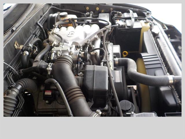 2003 Toyota Tacoma Base V6