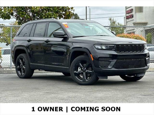 2024 Jeep Grand Cherokee L Altitude 4x4 2024 Jeep Grand Cherokee L Altitude 4x4
