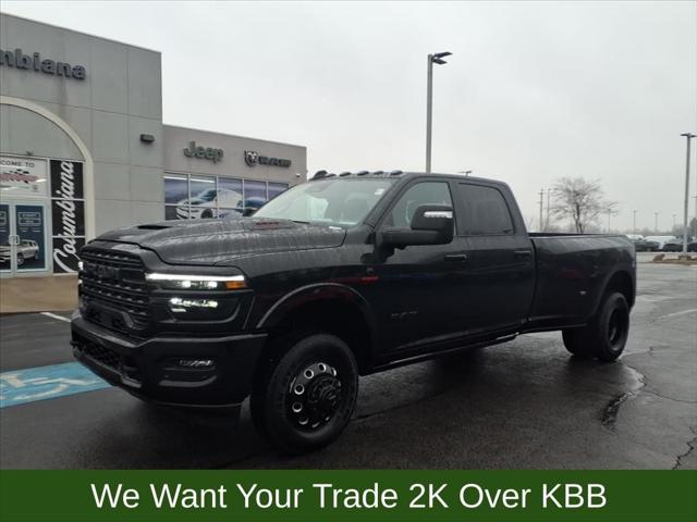 2025 RAM 3500 Limited Crew Cab 4x4 8 Box