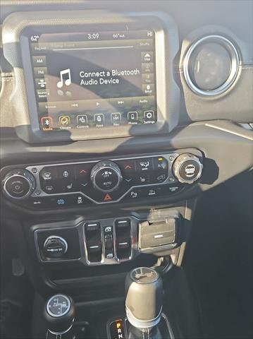 2022 Jeep Wrangler 4xe Unlimited Sahara 4x4 2022 Jeep Wrangler 4xe Unlimited Sahara 4x4