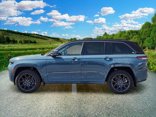 2026 Jeep Grand Cherokee Summit 4x4