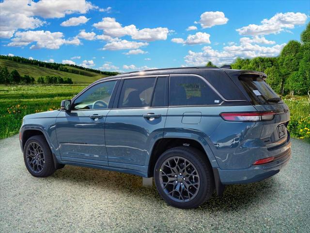 2026 Jeep Grand Cherokee Summit 4x4