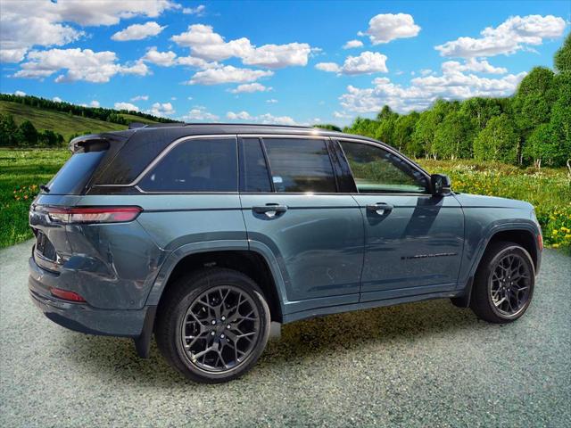 2026 Jeep Grand Cherokee Summit 4x4