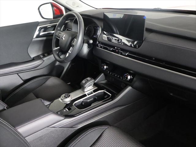 2026 Mitsubishi Outlander ES 1.5T S-AWC