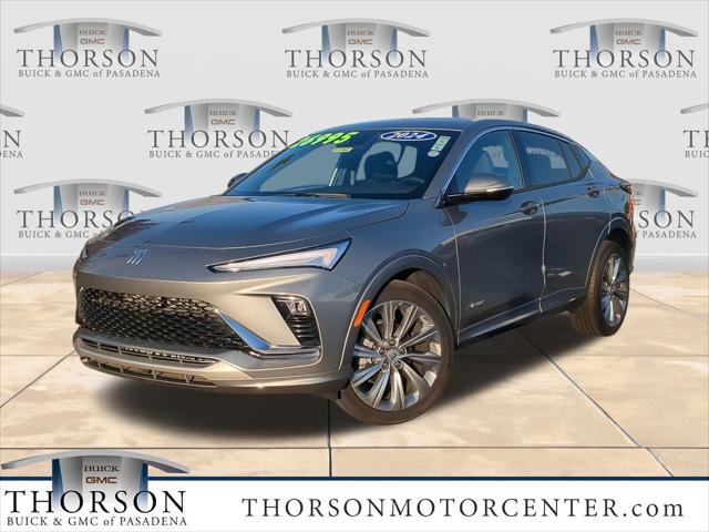 2024 Buick NV Avenir FWD for sale in Pasadena, CA