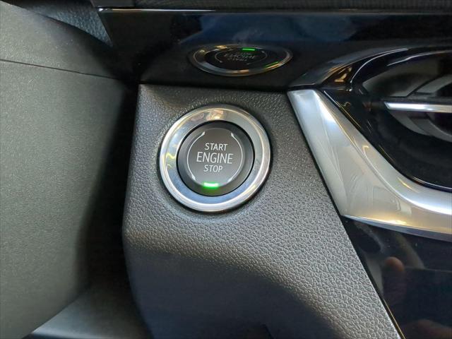 2024 Buick NV Avenir FWD