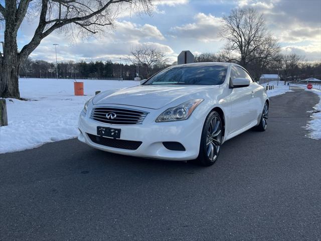 2010 INFINITI G37 Sport