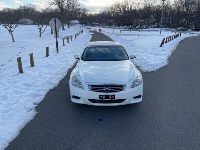 2010 INFINITI G37 Sport