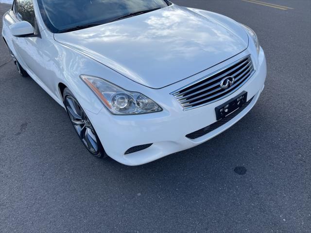 2010 INFINITI G37 Sport