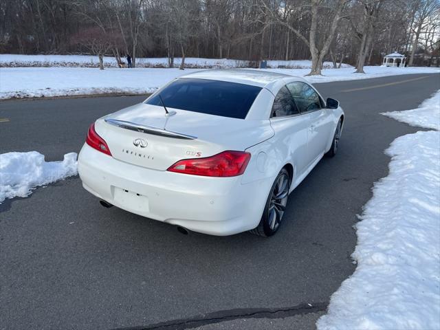 2010 INFINITI G37 Sport