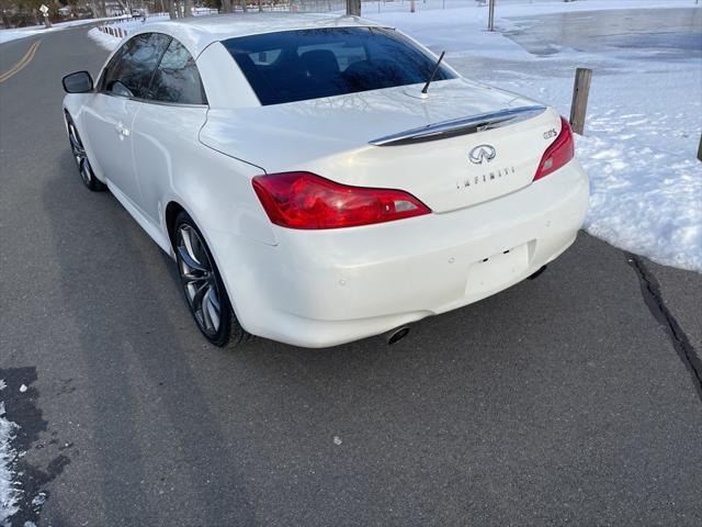 2010 INFINITI G37 Sport
