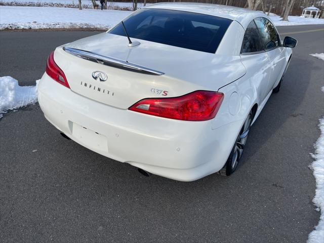 2010 INFINITI G37 Sport