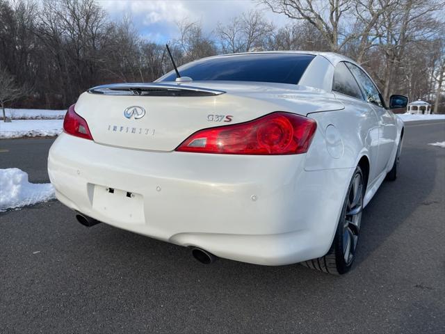 2010 INFINITI G37 Sport
