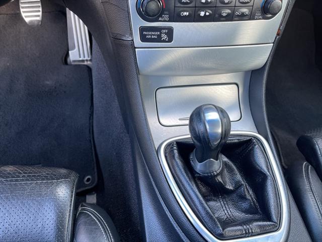2010 INFINITI G37 Sport