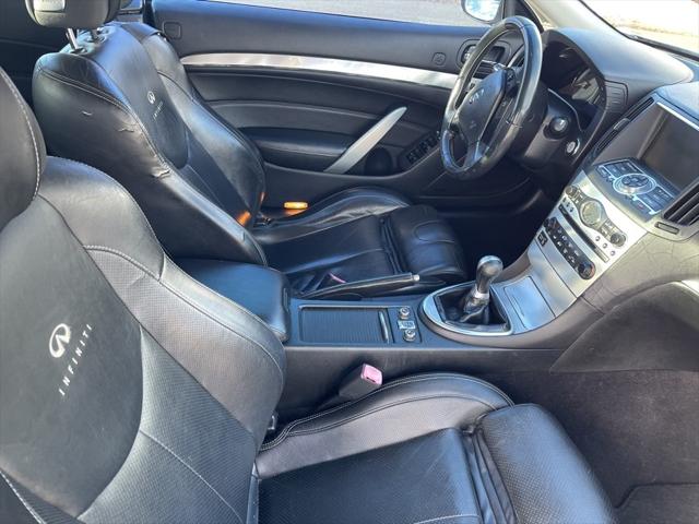 2010 INFINITI G37 Sport