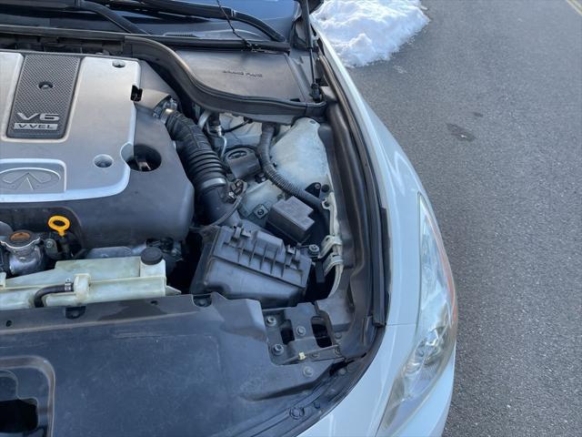 2010 INFINITI G37 Sport