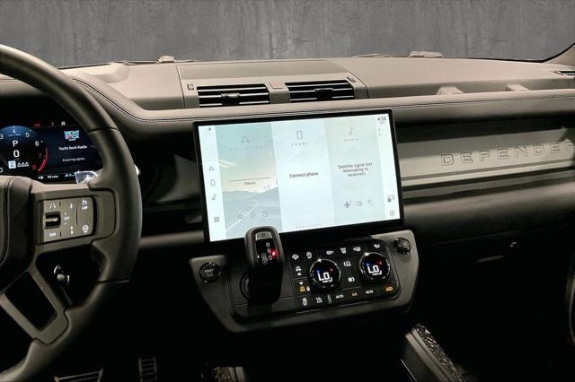 2026 Land Rover Defender P635 OCTA