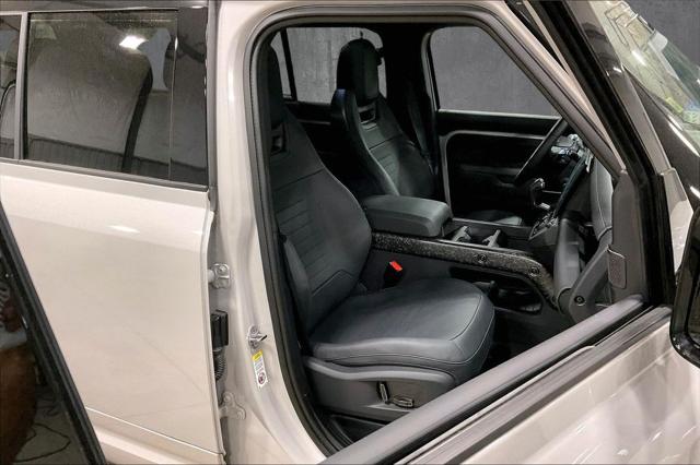 2026 Land Rover Defender P635 OCTA