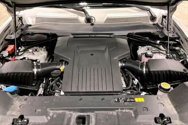 2026 Land Rover Defender P635 OCTA
