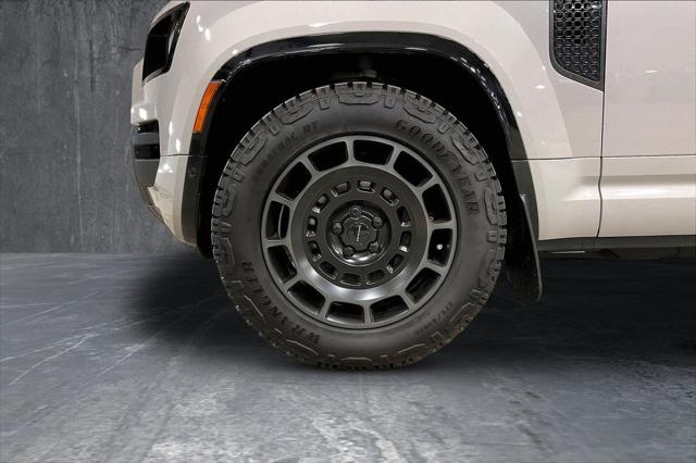 2026 Land Rover Defender P635 OCTA