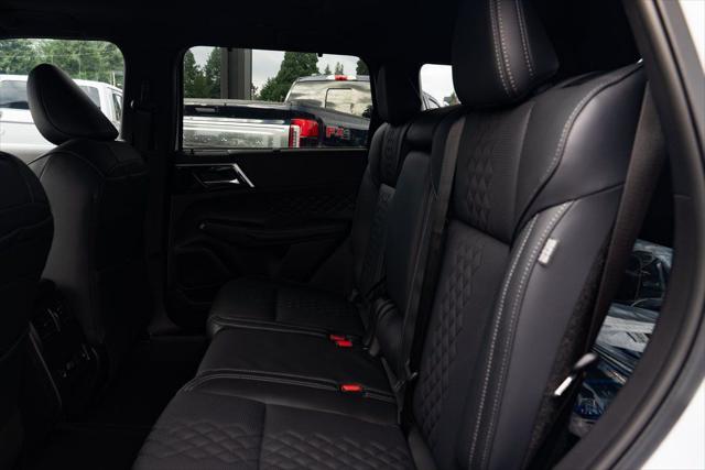 2025 Mitsubishi Outlander PHEV SEL BLACK EDITION S-AWC