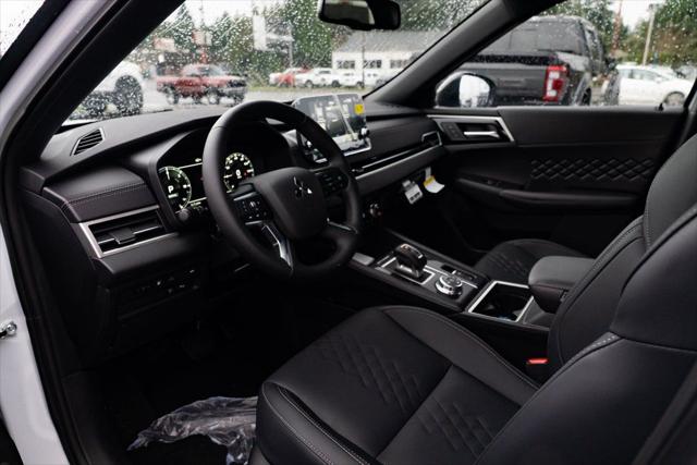 2025 Mitsubishi Outlander PHEV SEL BLACK EDITION S-AWC