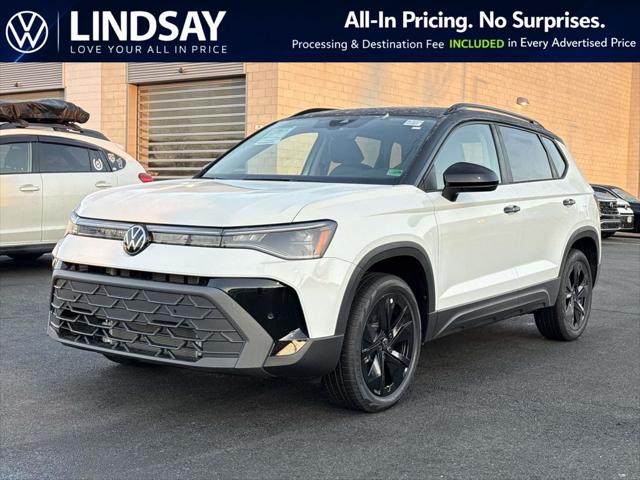 2026 Volkswagen Taos SE Black
