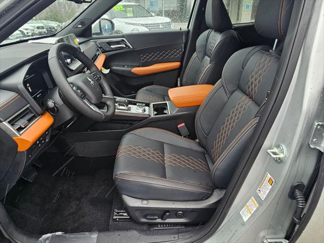 2025 Mitsubishi Outlander PHEV SEL S-AWC